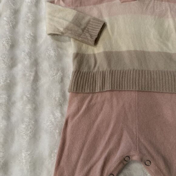 Archer’s Bow 6-9 Months 100% Cashmere  Baby Romper Outfit Pink Girls One Piece - Picture 3 of 12